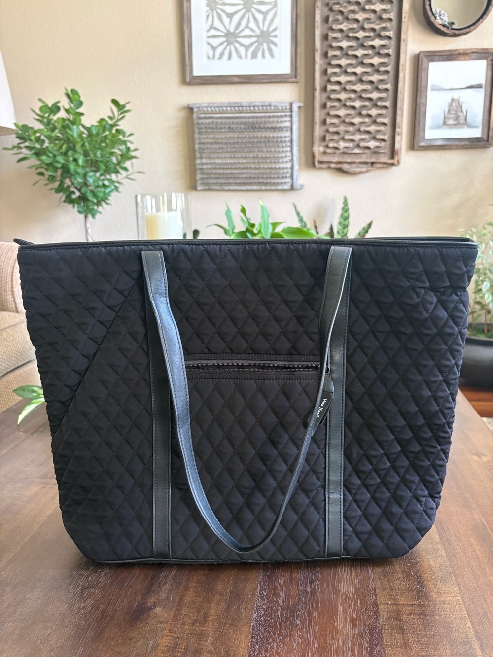 Vera Bradley Black Quilted Tote Bag with Faux Leather Trim - Picture 5 of 8